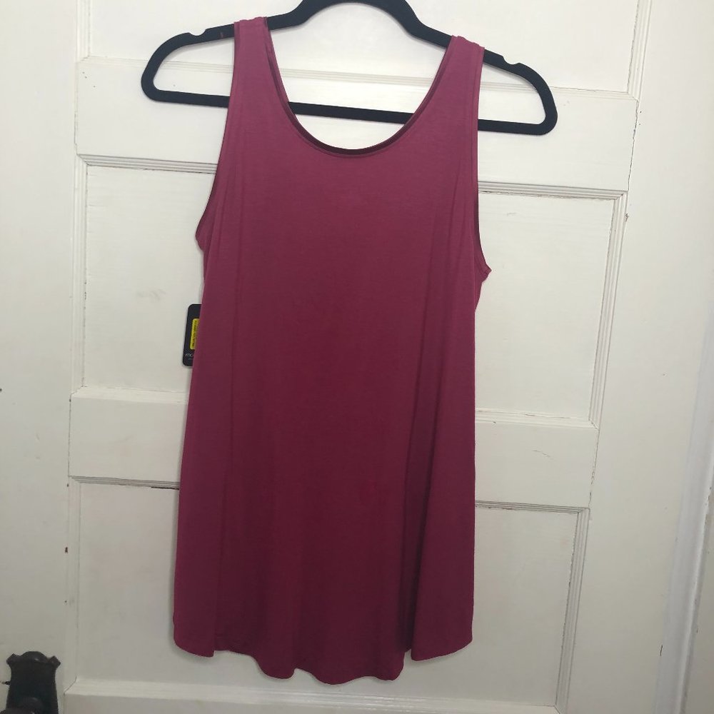NWT Burgundy Flowy Tank from Modern Movement